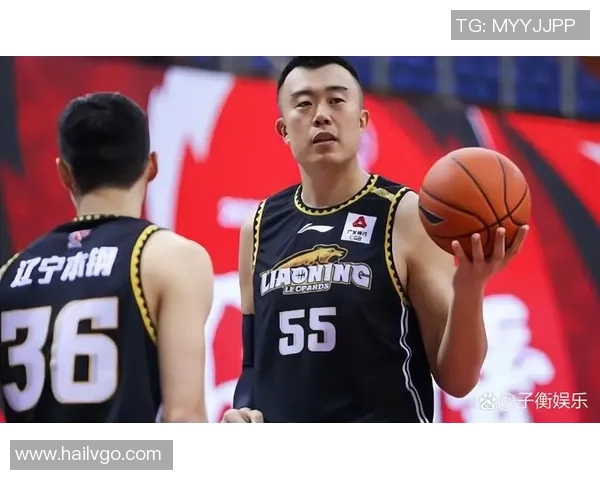 韩德君的篮球传奇之路：从青涩少年到CBA巨星的成长故事